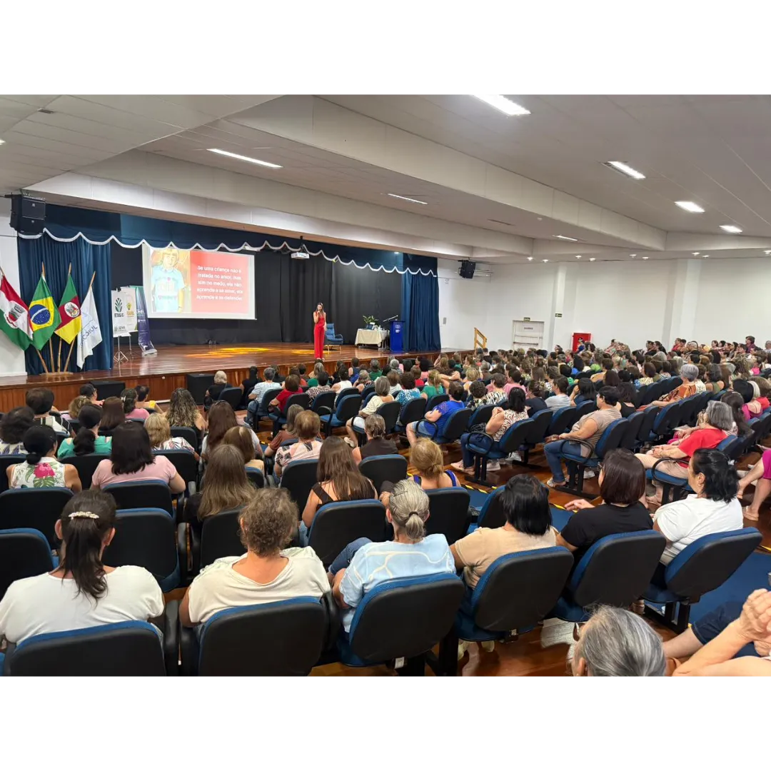 Conexão Mulheres do Agro reúne cerca de 500 participantes em Tapejara