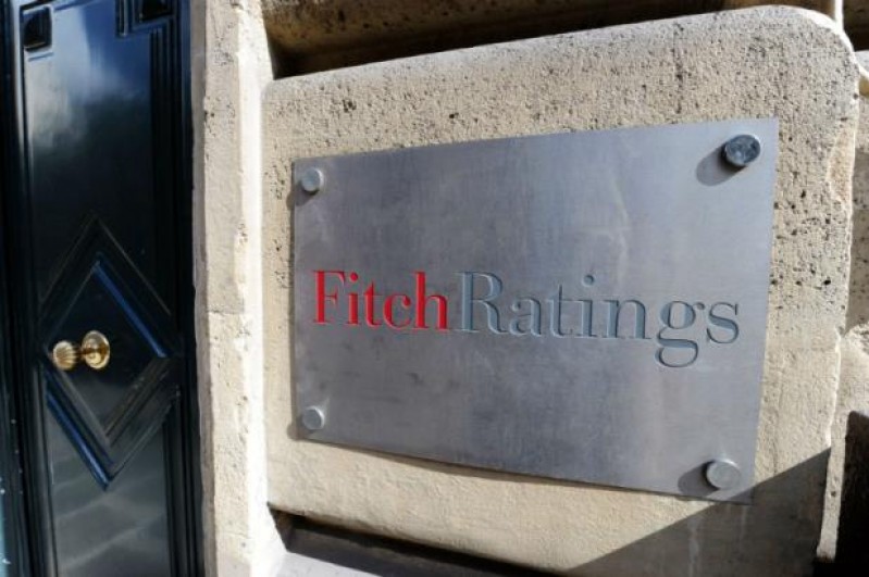 Agência Fitch retira grau de investimento do Brasil