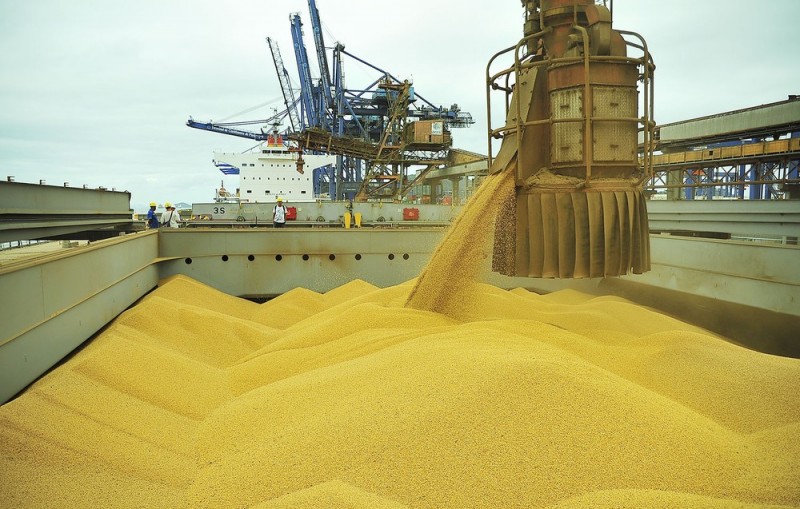 Exportação do agronegócio será recorde de US$ 100 bi em 2018, diz Blairo Maggi