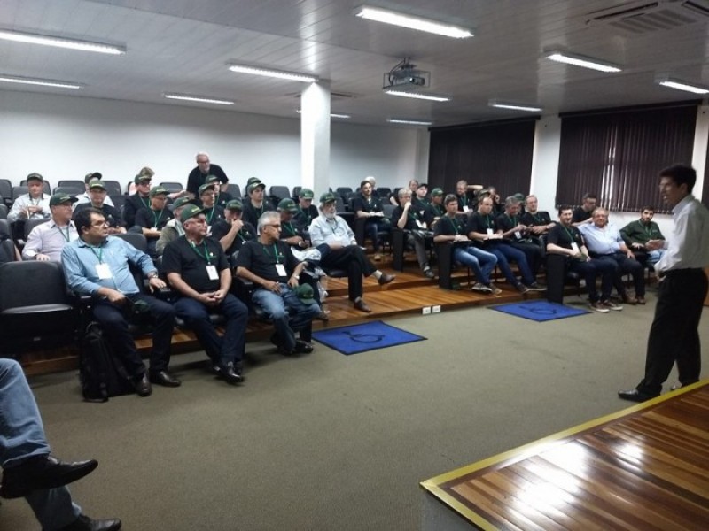 Visita Técnica em Cooperativas Paranaenses