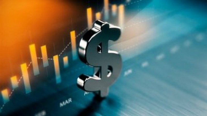 Dólar em forte alta reflete nervosismo interno